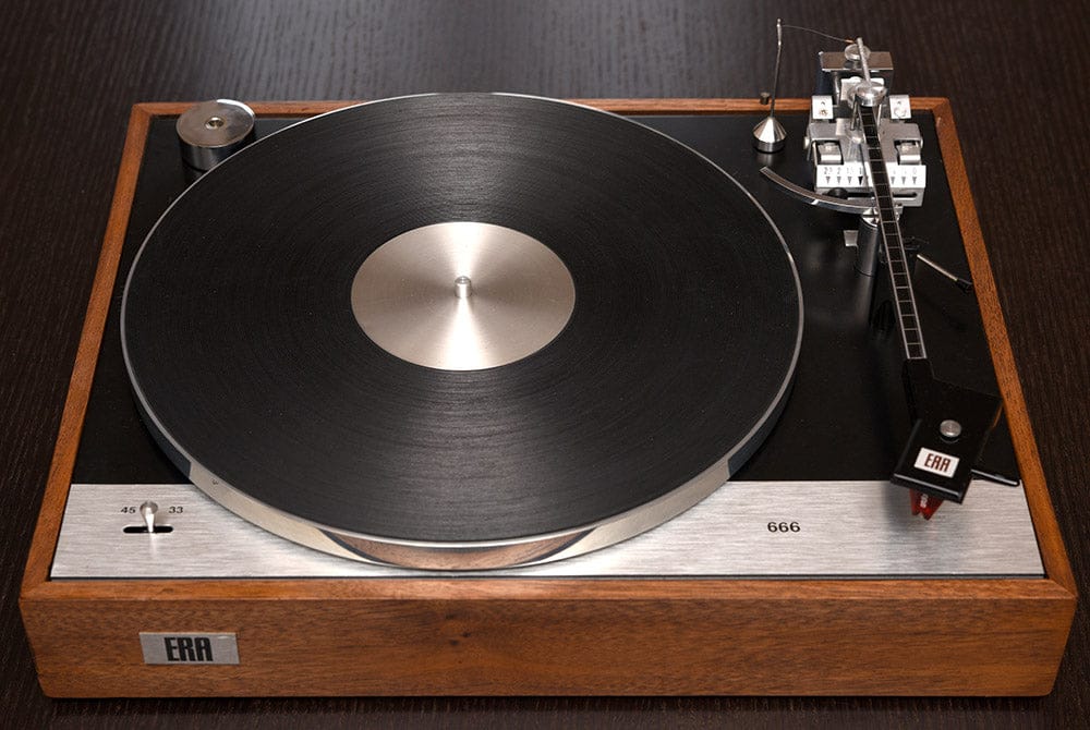 Thorens ERA 666 — vue 1