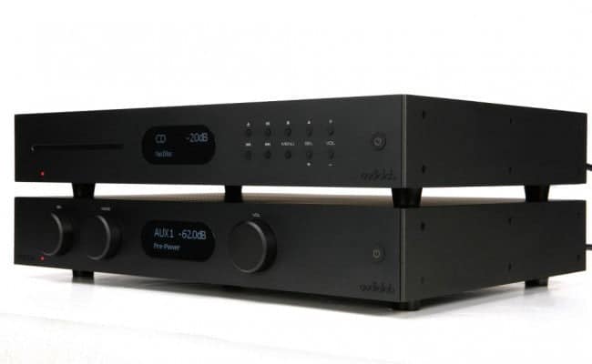 Audiolab 8300 A — vue 1