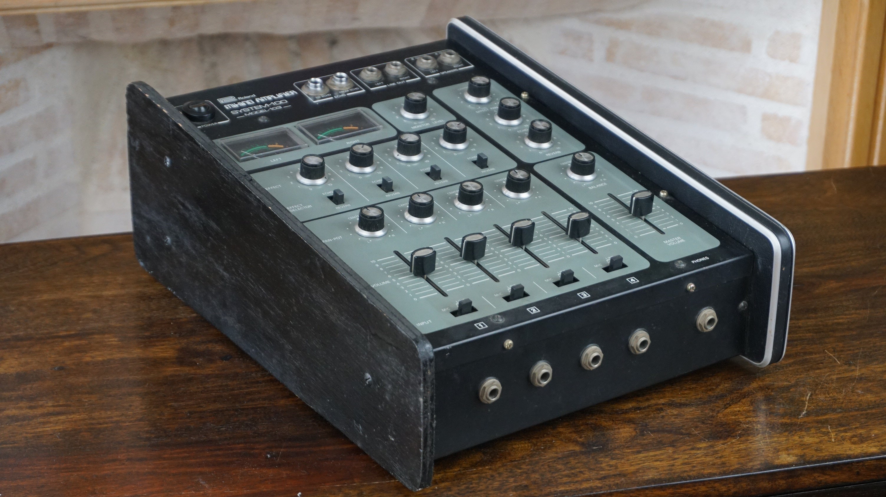 Roland — vue 1