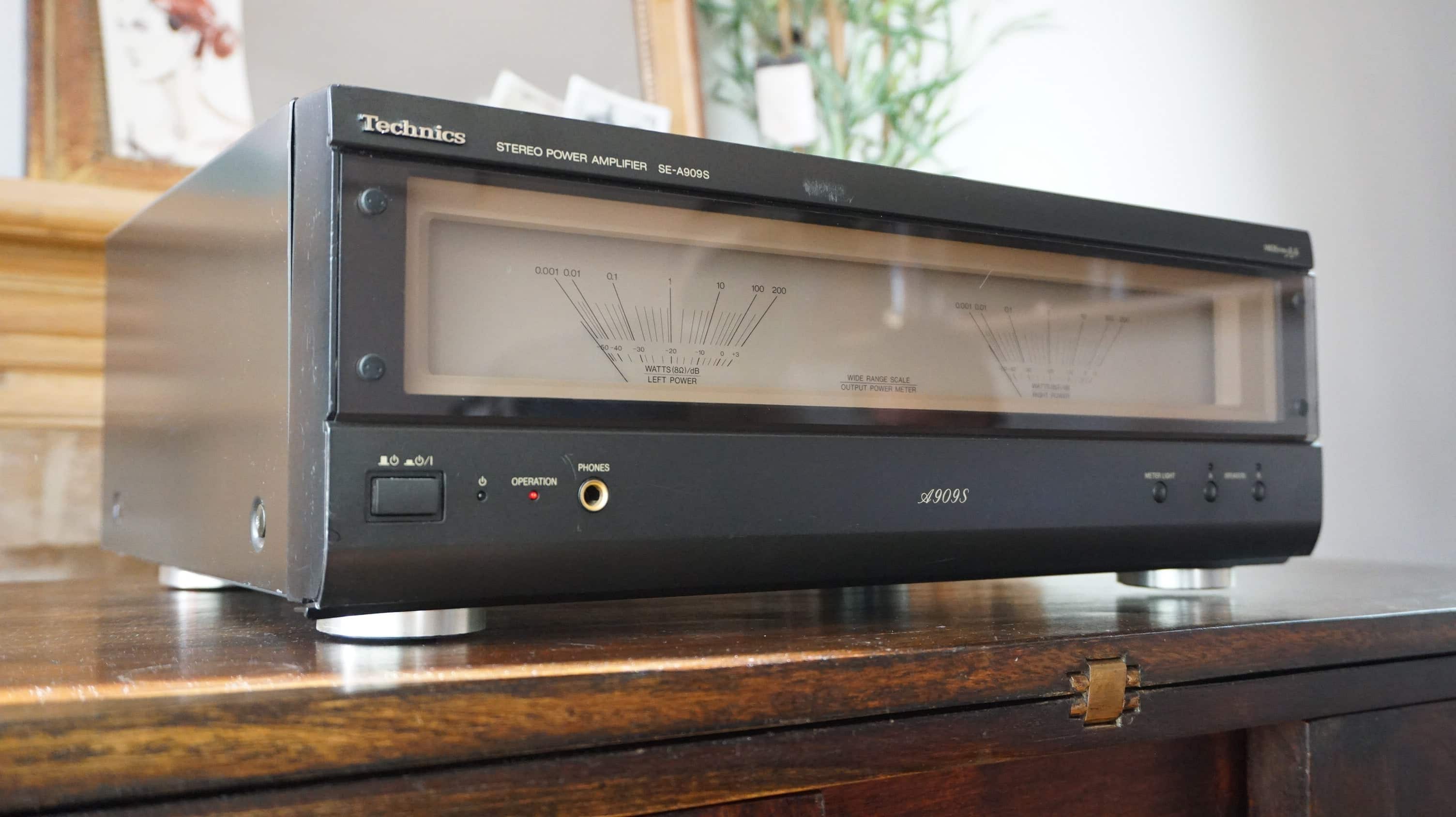 Technics Stereo Power Amplifier SE-A909S — vue 1