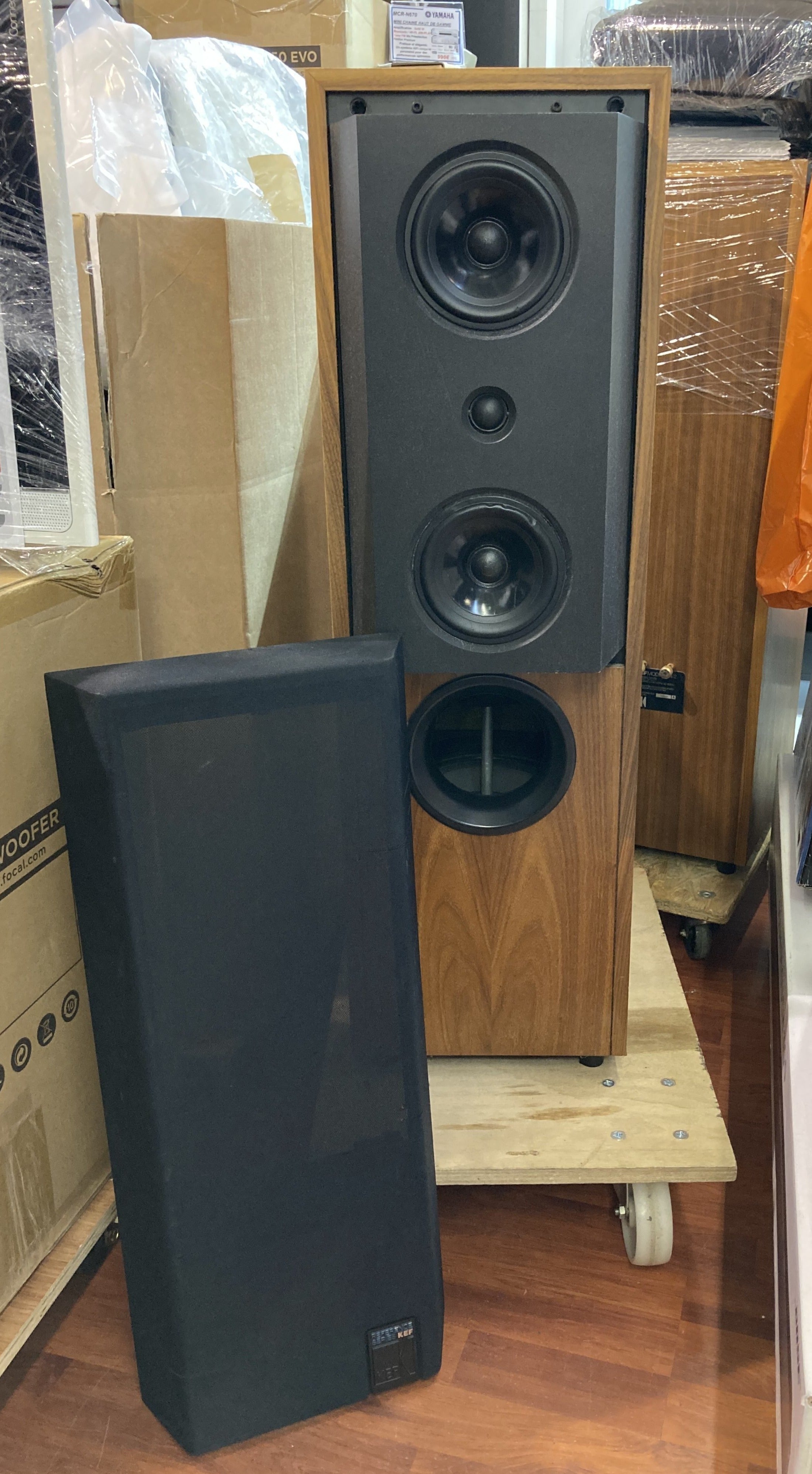 KEF Model 104/2 — vue 1