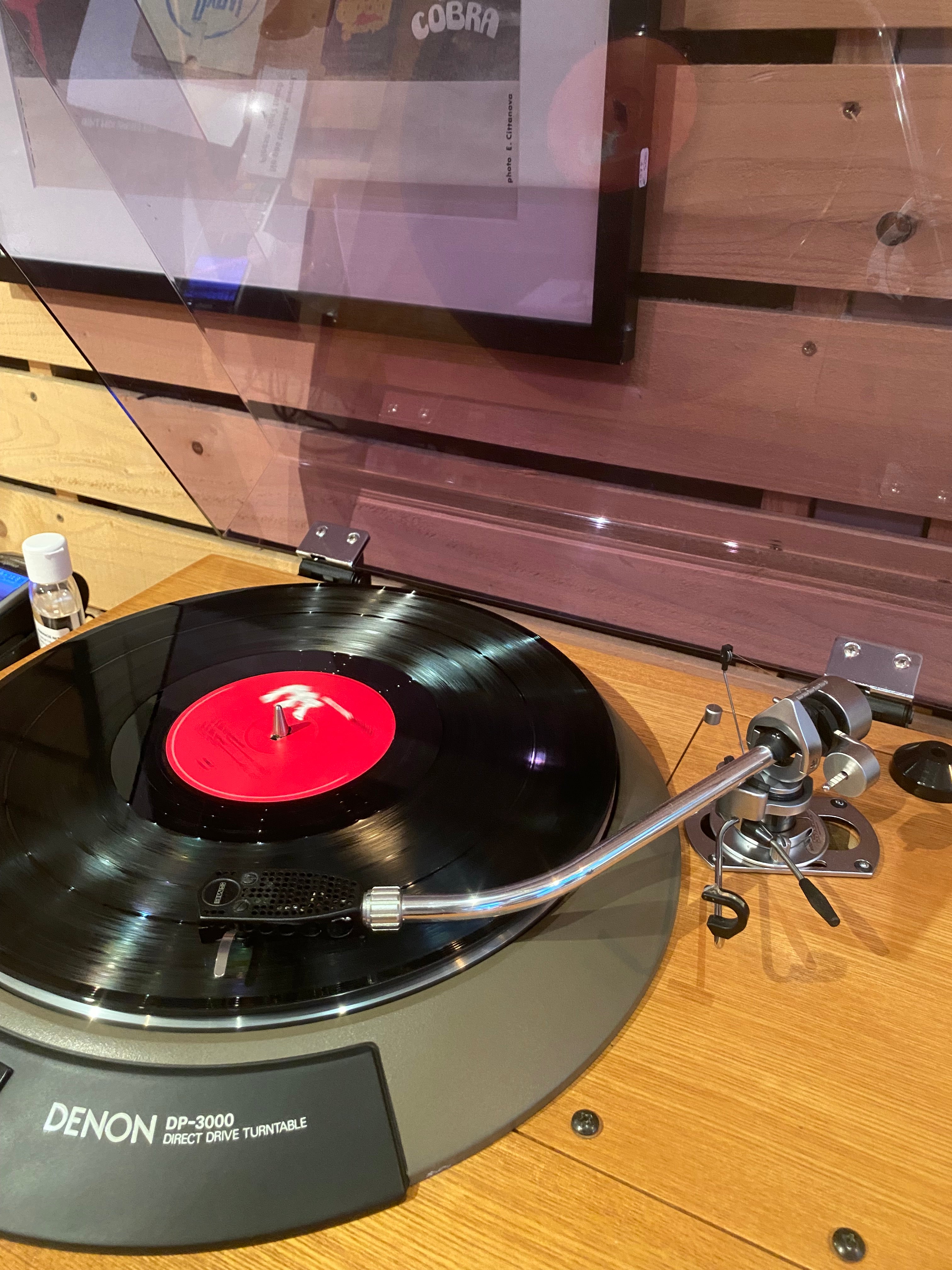 Denon DP-3000 — vue 3