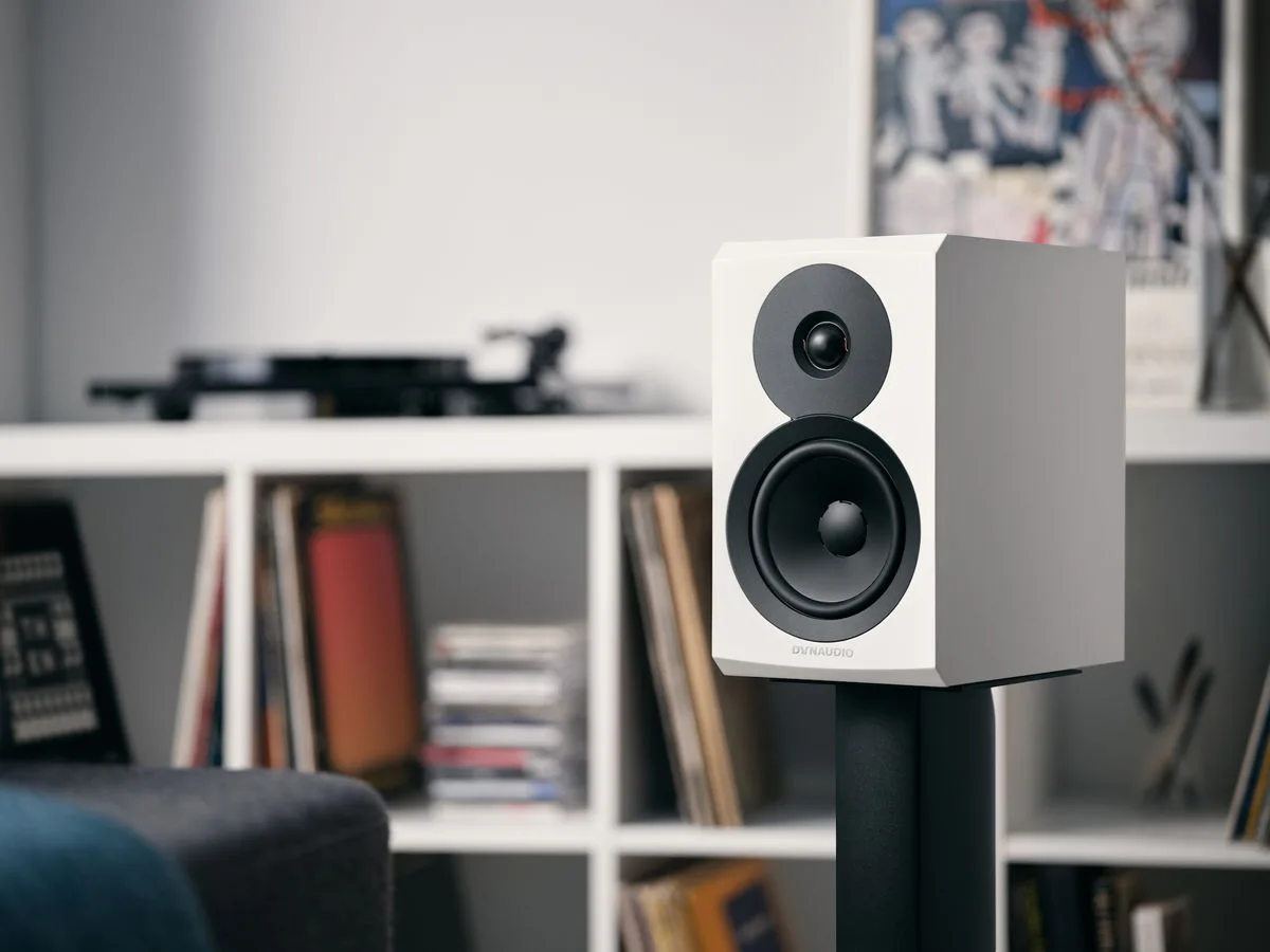 Dynaudio Emit 10 — vue 5