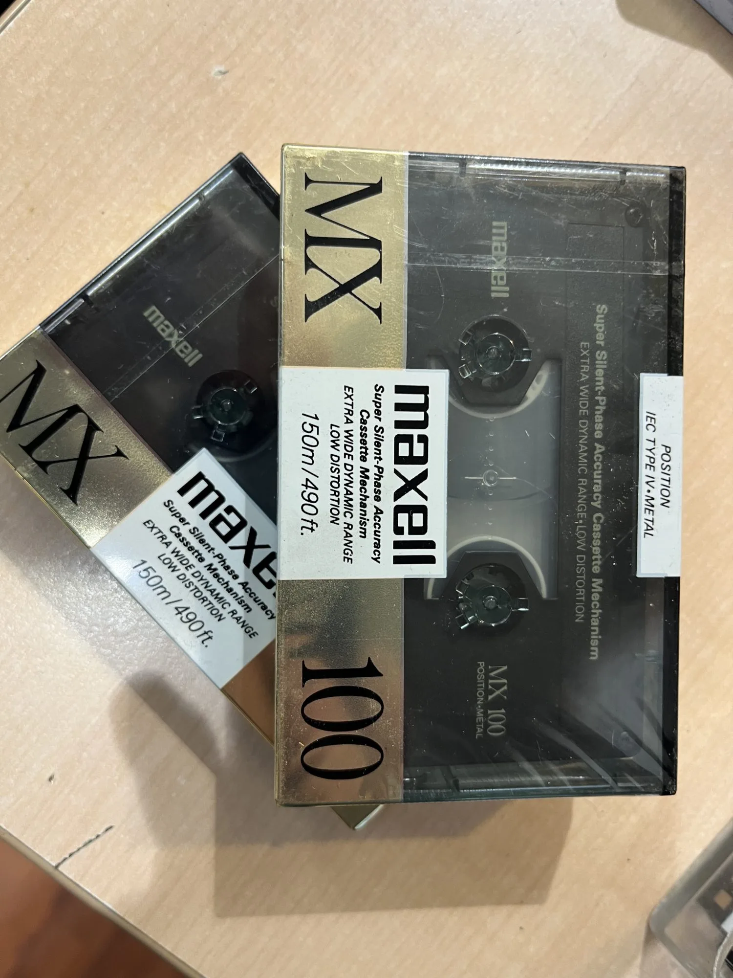 Maxell MX 100 — vue 1