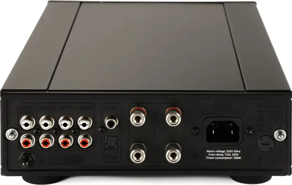 Rega Brio MK7 — vue 2