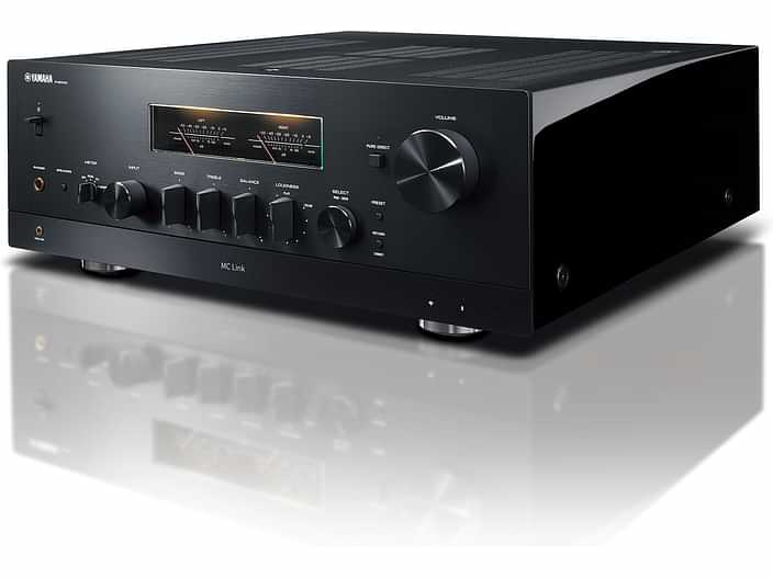 Yamaha RN2000A — vue 2