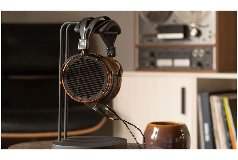 LCD 3 Zebrano, vue 3