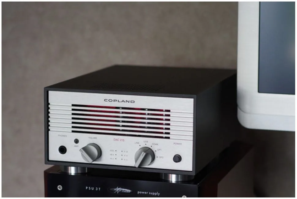 DAC-215, vue 3