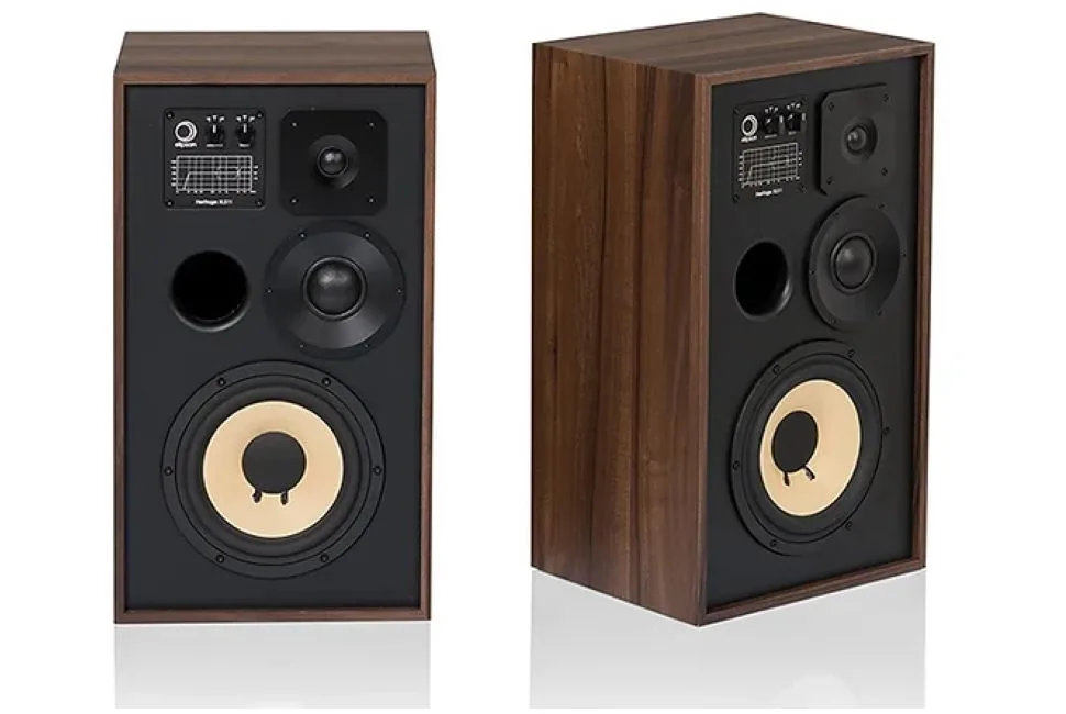 Heritage XLS 11, vue 1