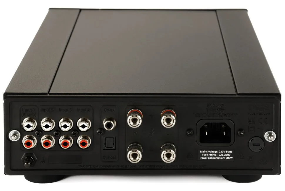 Rega Brio MK7 — vue 2