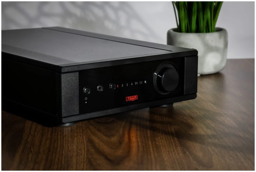 Rega Brio MK7 — vue 3