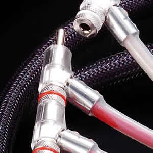 Furutech FP 202 (R) Fiches bananes BFA coudées rhodium — vue 3