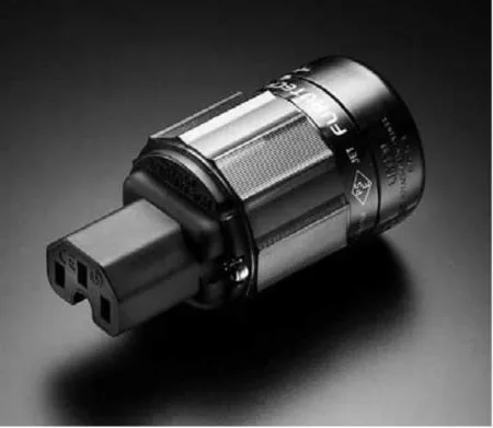 Furutech FI 28M Connecteurs secteur Schuko — vue 1
