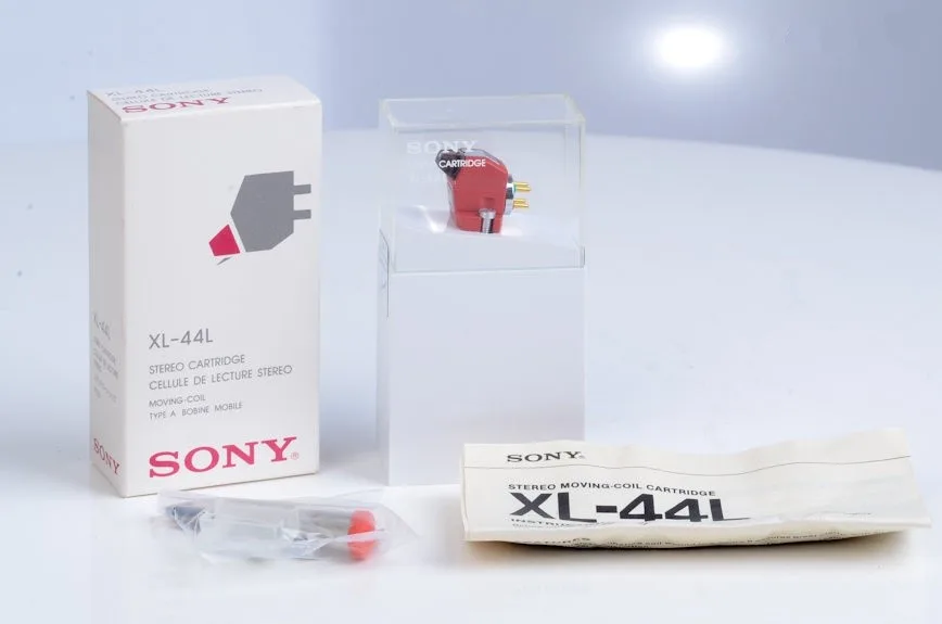 Cellule phono bobine mobile (MC) Sony XL-44L — vue 1
