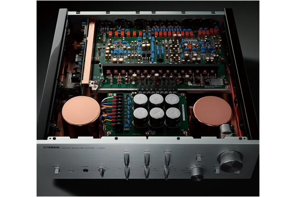 Yamaha C-5000 Préamplificateur — vue 4