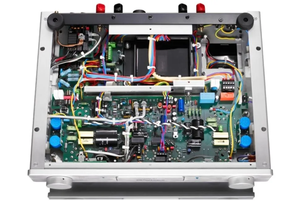 RE320, vue 3