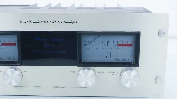 Phase Linear 700B, vue 2