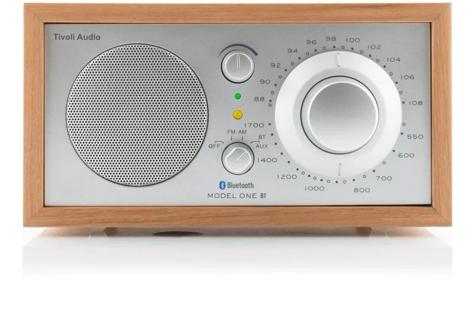 Model One BT, vue 2