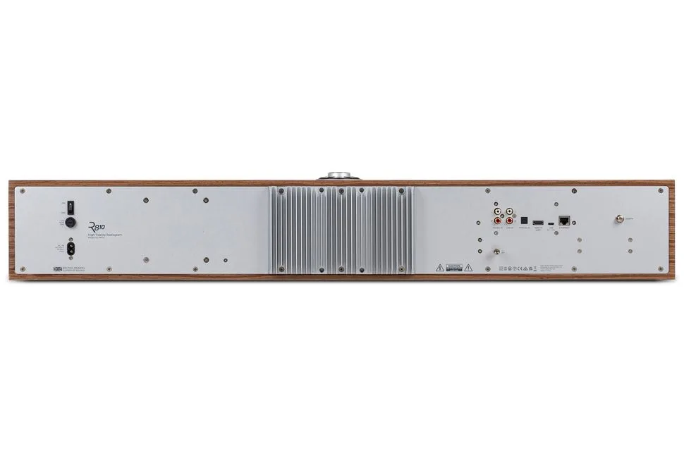 R810, vue 3