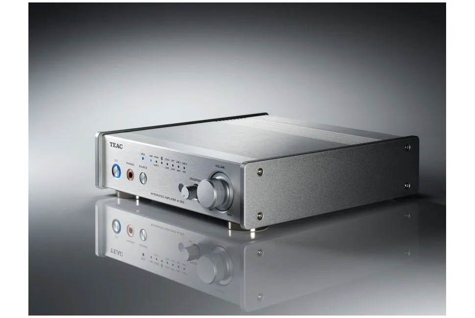 AI-303, vue 4